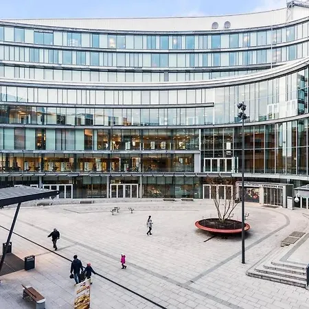 Demims Centre -- Ahus & Sno & Parking * Lorenskog