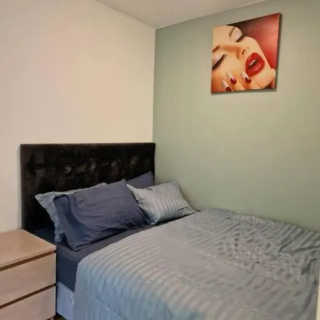 Appartement Demims Centre -- Ahus&snø&parking *