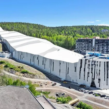 Апартаменты Demims Centre -- Ahus & Sno & Parking Лёренскуг