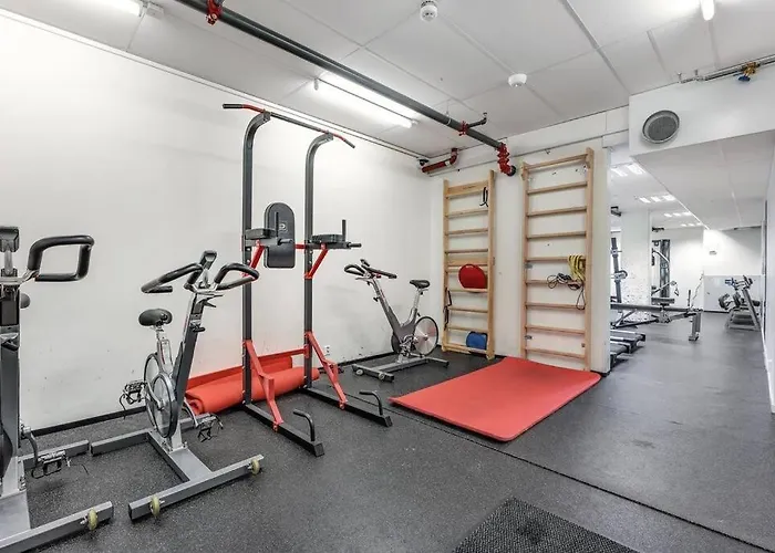 Demims Centre -- Ahus & Sno & Parking דירה *